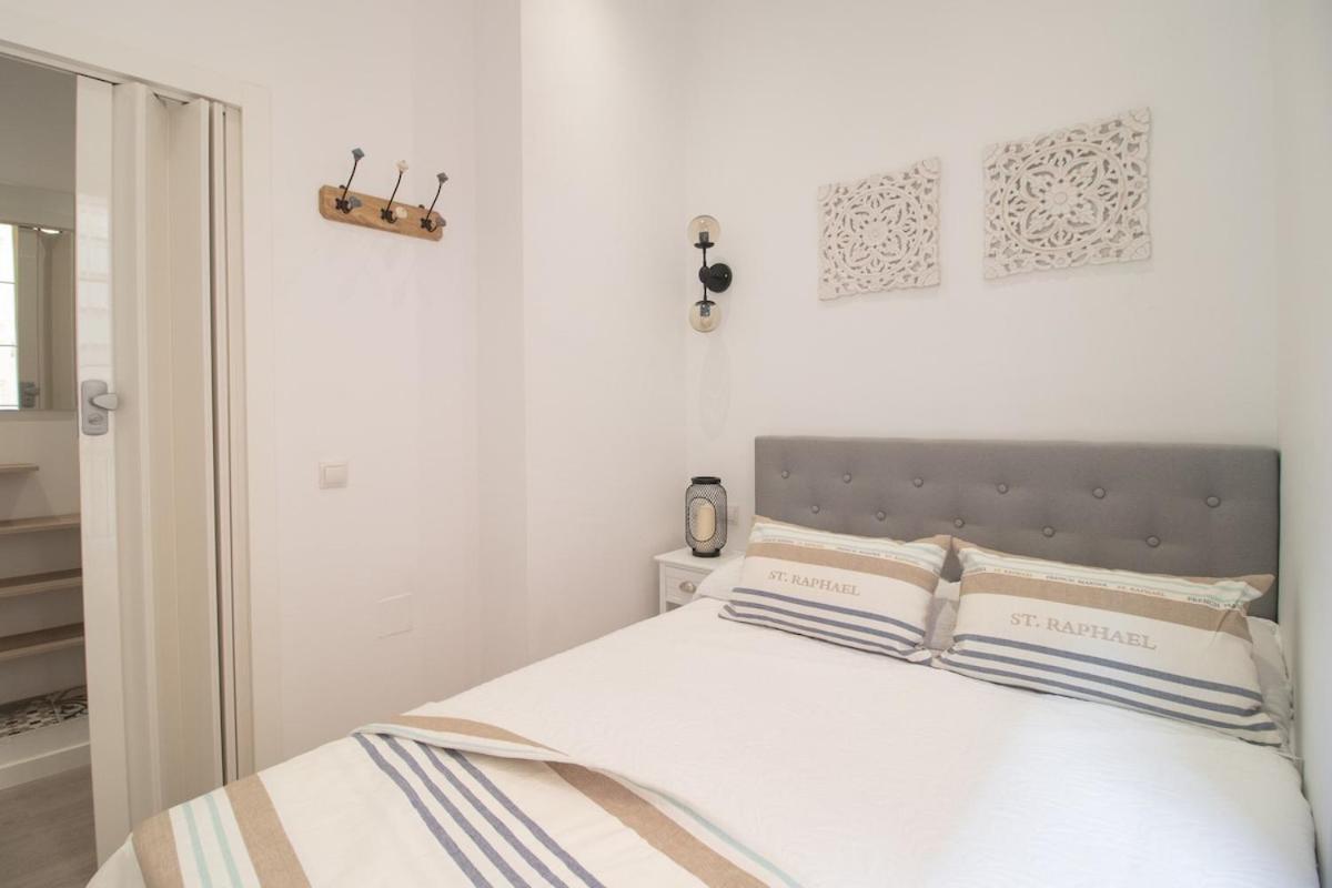 C93 - Trendy Two Bedrooms In Ollerias مالقة المظهر الخارجي الصورة